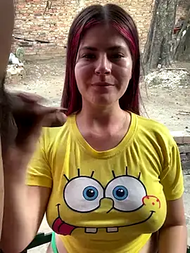 Foto porno Hotnightsexxx descoperita pe video chat pe KUR.ro