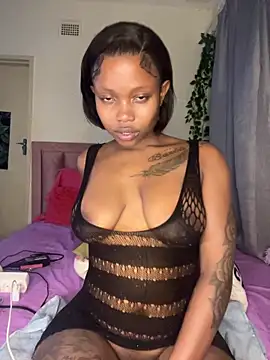 Foto porno Sex online cu InkLady444 pe KUR.ro