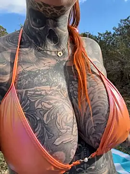 Foto porno Sex online cu Inked_lorena pe KUR.ro