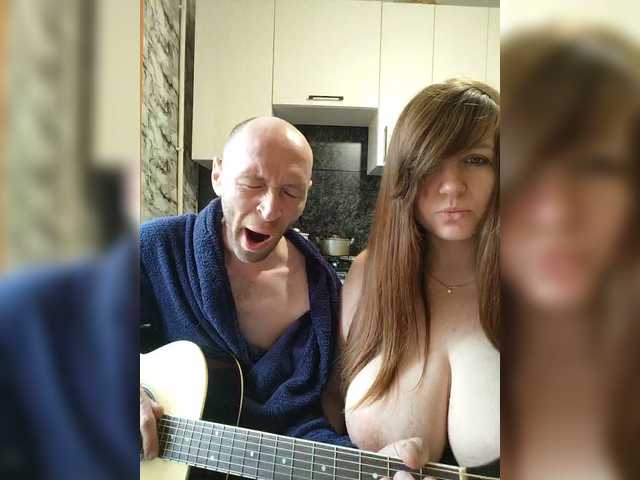 Foto porno Innokentiy449 se dezbraca la web pe BongaCams pe KUR.ro