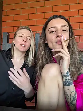 Foto porno Nebunii pe chat marca Jasmine_urPrincess pe KUR.ro