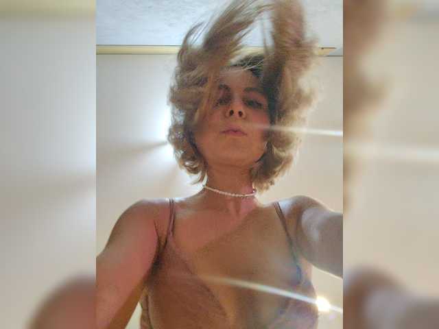 Album foto porno Ganduri murdare cu Jonneb