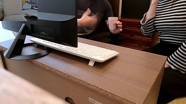 Foto porno Kakushi_dori se dezbraca la web pe StripChat pe KUR.ro