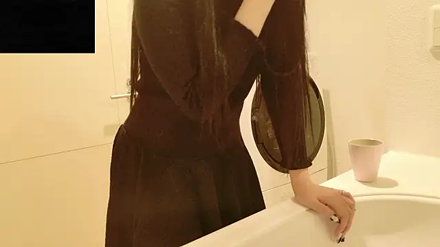 Foto porno Kakushi_dori se dezbraca la web pe StripChat pe KUR.ro