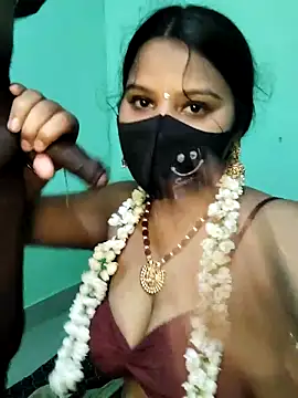 Sex online cu Kannada_sexycouple