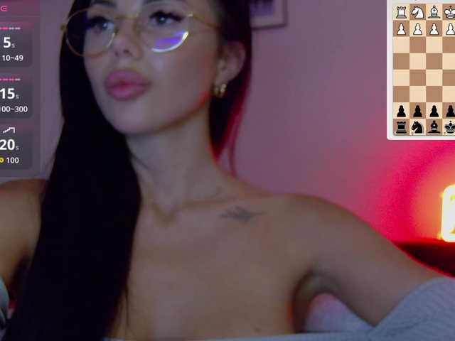 Foto porno KatrinMoreno descoperita pe video chat pe KUR.ro