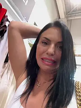 Foto porno Sex online cu KimKelly13 pe KUR.ro