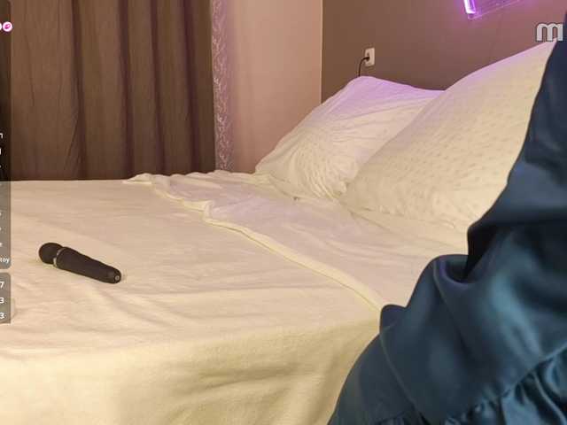 Foto porno Koketka ne arata tot la camera pe KUR.ro