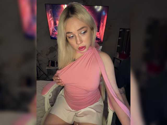 Kristallik-1 vrea sex pe BongaCams