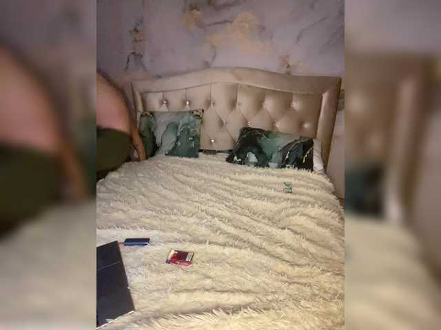 Foto porno Sex online cu Kristallik-1 pe KUR.ro