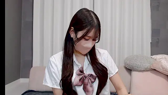 Foto porno Ganduri murdare cu LOVE_MIREI_LOVE pe KUR.ro