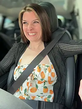 Foto porno Ce sexy este LadyLena1 pe KUR.ro