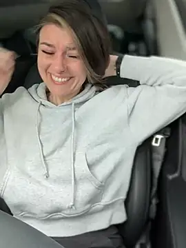 Foto porno Ce sexy este LadyLena1 pe KUR.ro