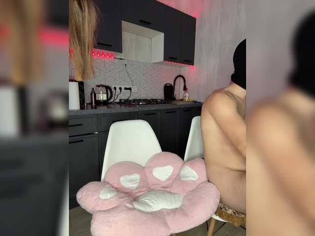 Foto porno Ganduri murdare cu LallyRose pe KUR.ro