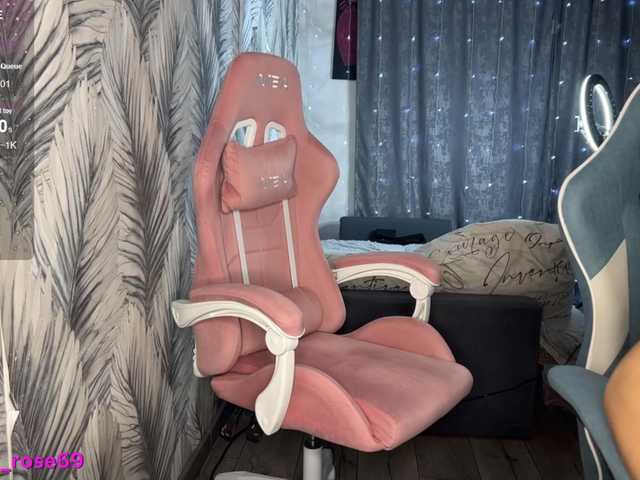 Foto porno Ganduri murdare cu LallyRose pe KUR.ro