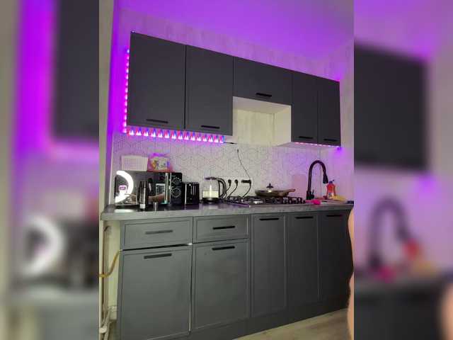 Foto porno Ganduri murdare cu LallyRose pe KUR.ro