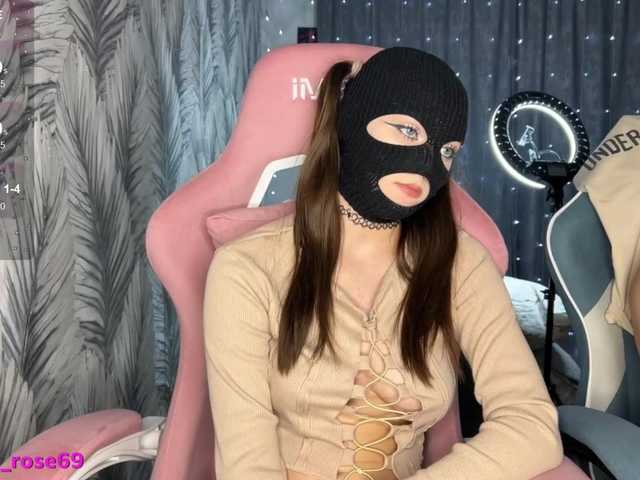 Foto porno Ganduri murdare cu LallyRose pe KUR.ro