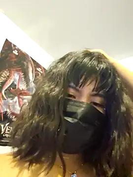 Foto porno Latin_summer descoperita pe video chat pe KUR.ro