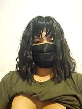 Foto porno Latin_summer descoperita pe video chat pe KUR.ro