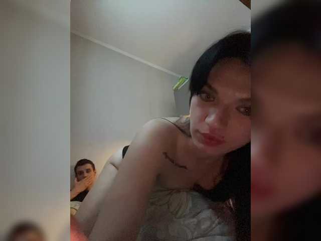 Foto porno Ce sexy este Laylay13 pe KUR.ro