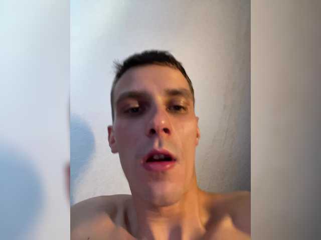 Foto porno Ce sexy este Laylay13 pe KUR.ro