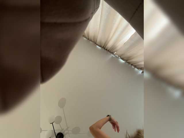 Foto porno LedyMiya descoperita pe video chat pe KUR.ro