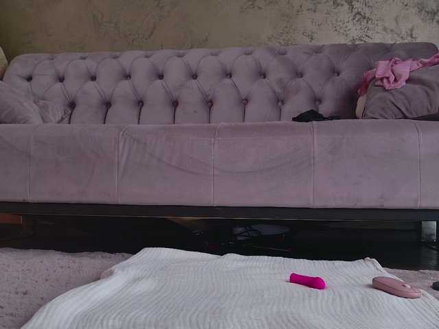 Foto porno LennaGodess se dezbraca la web pe BongaCams pe KUR.ro