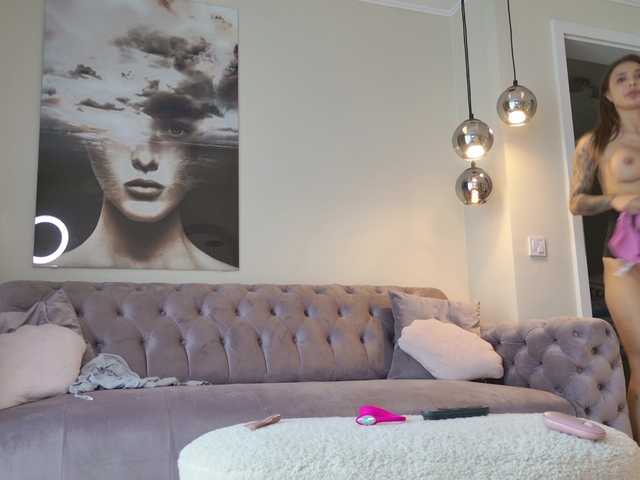 Foto porno LennaGodess se dezbraca la web pe BongaCams pe KUR.ro