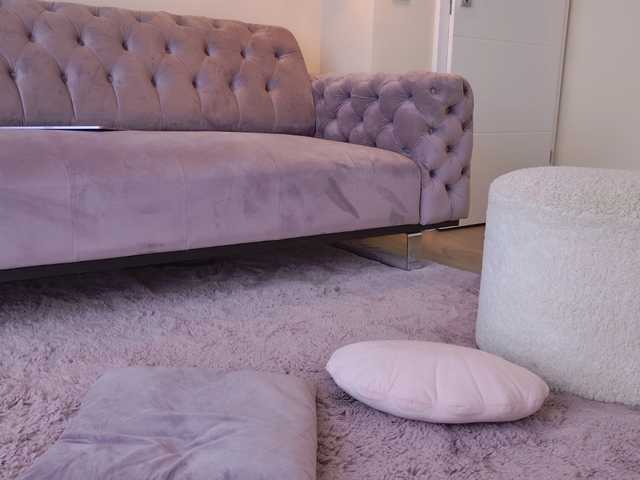 Foto porno LennaGodess se dezbraca la web pe BongaCams pe KUR.ro