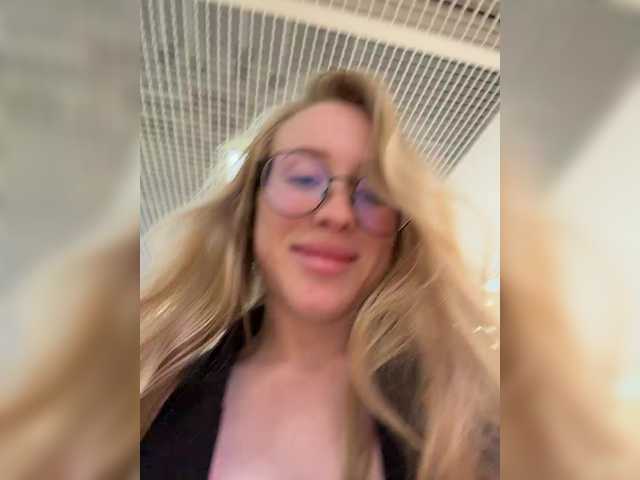 Foto porno Nebunii pe chat marca -Queen-Maria- pe KUR.ro