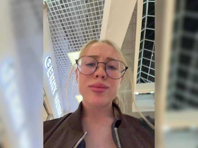 Foto porno Nebunii pe chat marca -Queen-Maria- pe KUR.ro