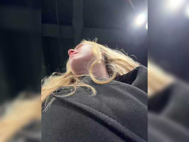 Foto porno Nebunii pe chat marca -Queen-Maria- pe KUR.ro