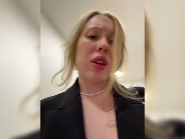 Foto porno Likachkaa descoperita pe video chat pe KUR.ro