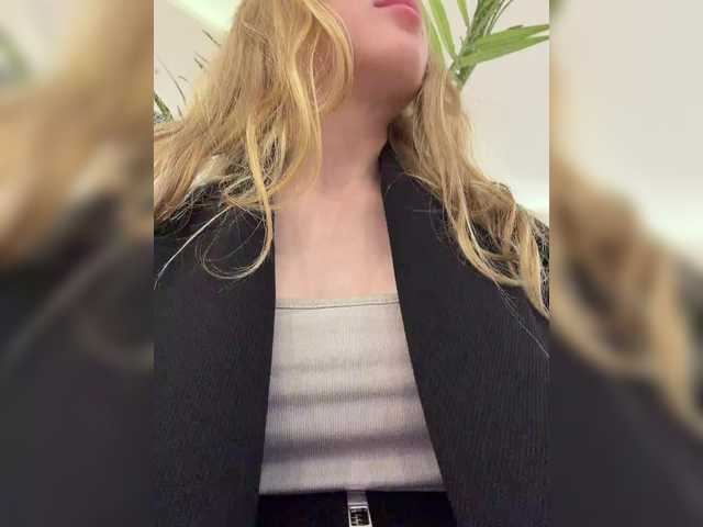 Foto porno Nebunii pe chat marca -Queen-Maria- pe KUR.ro