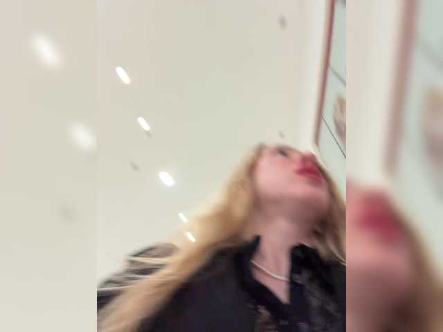 Foto porno Nebunii pe chat marca -Queen-Maria- pe KUR.ro