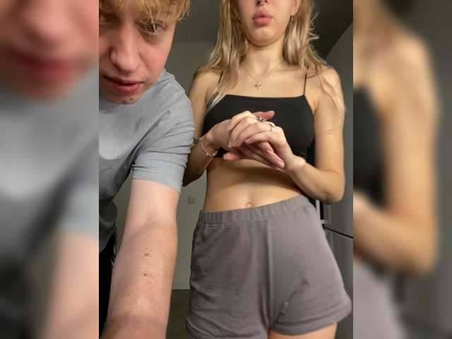 Foto porno Discutii intime cu LinaTwins pe KUR.ro