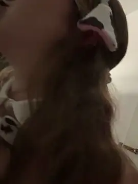 Foto porno Discutii intime cu LittleChaosQueen pe KUR.ro