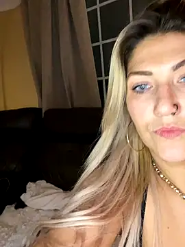 Foto erotica #1686417 pe KUR.ro