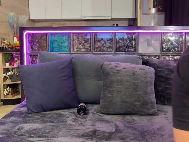 Foto porno Love-me-miss descoperita pe video chat pe KUR.ro