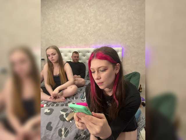 Foto porno LuckyStar se dezbraca la web pe BongaCams pe KUR.ro
