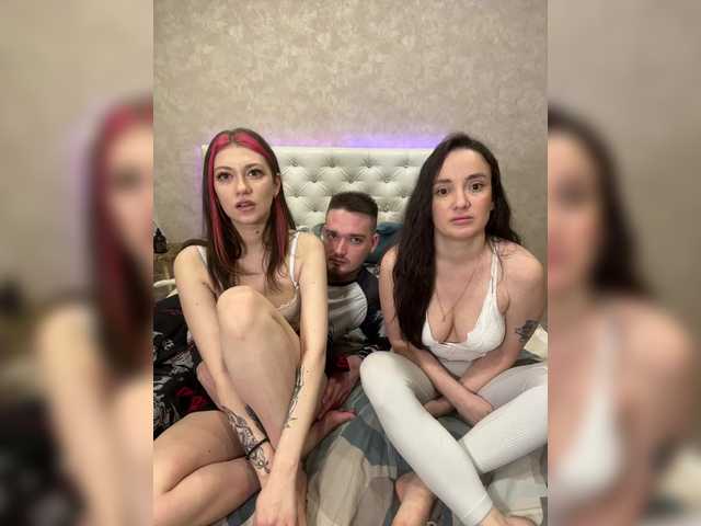 Foto porno LuckyStar se dezbraca la web pe BongaCams pe KUR.ro