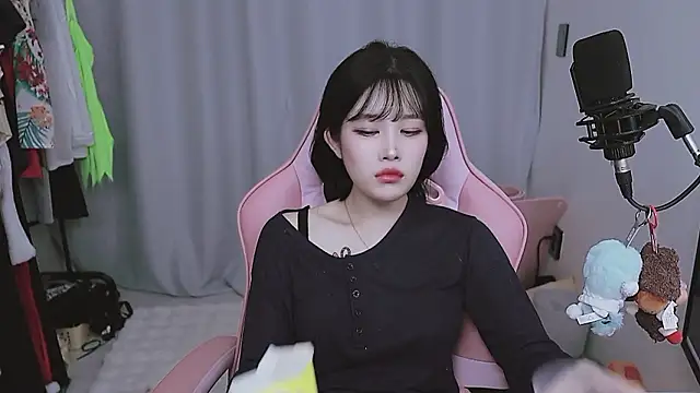 Foto erotica #3140532 pe KUR.ro