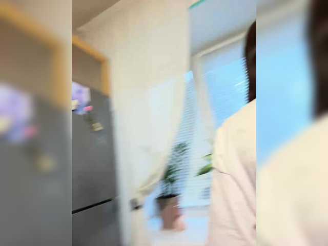 Foto porno MYHOMORIKI se dezbraca la web pe BongaCams pe KUR.ro