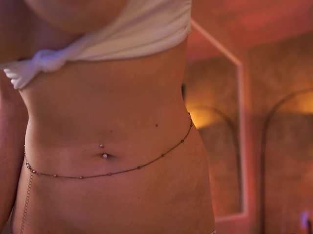 Foto porno Nebunii pe chat marca MaddieBryggs pe KUR.ro