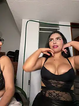 Foto erotica #4278978 pe KUR.ro