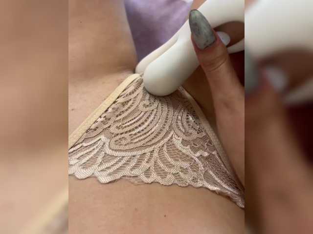 Foto porno MaksandSusana se dezbraca la web pe BongaCams pe KUR.ro