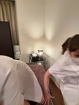Foto porno ManaMi-maru ne arata tot la camera pe KUR.ro