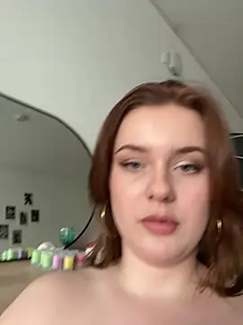 Foto porno Ce sexy este MaribelRiver pe KUR.ro