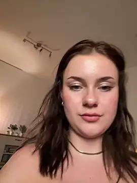 Foto porno Ce sexy este MaribelRiver pe KUR.ro