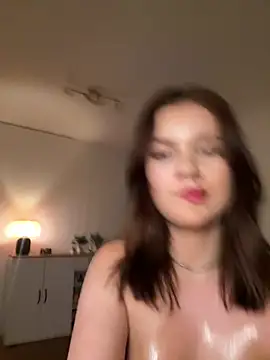 Foto porno Ce sexy este MaribelRiver pe KUR.ro